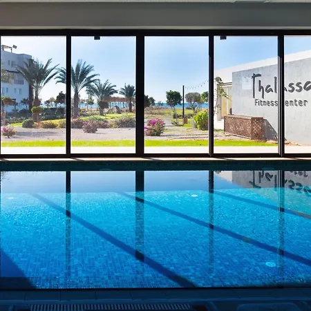 דירה Stylish One Bedroom With Sea Views