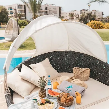 דירה Stylish One Bedroom With Sea Views Agios Theodoros (Northern Cyprus)