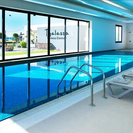 Stylish One Bedroom With Sea Views Appartement *